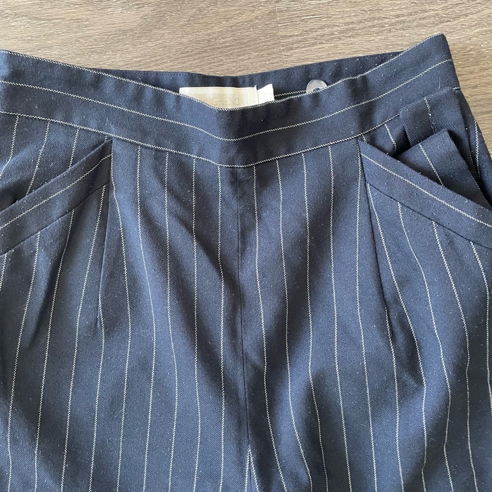 Migaino Blue lined wide bottom pants